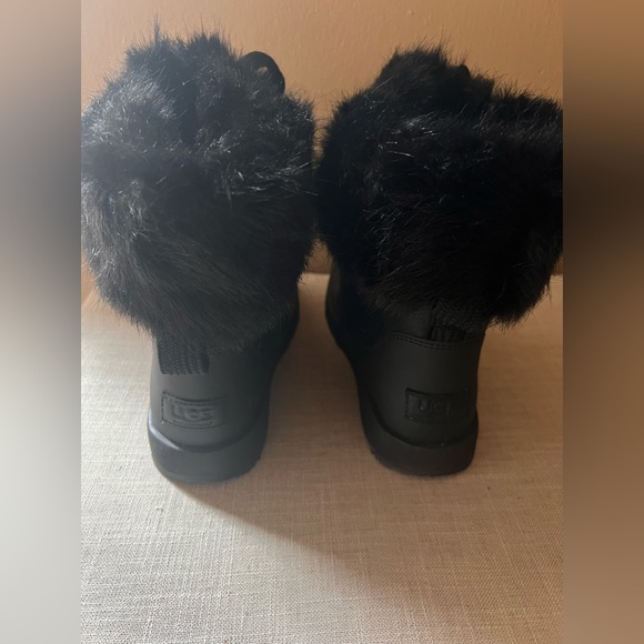 Ugg Gracie waterproof boots - Picture 5 of 10